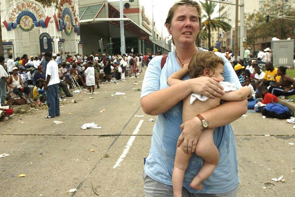Вспоминаем:После урагана "Катрина": мародёрство, изнасилования, убийства, война банд в Новом Орлеане