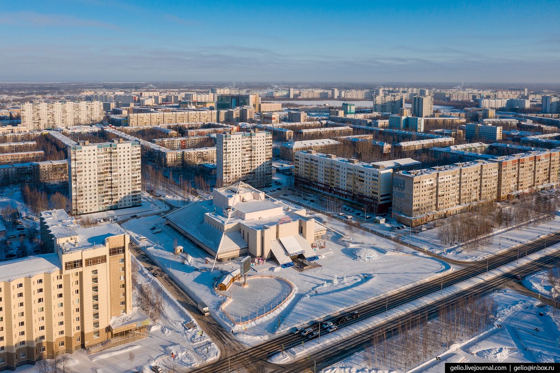 Нижневартовск с высоты — северный город нефтяников (34 фото)