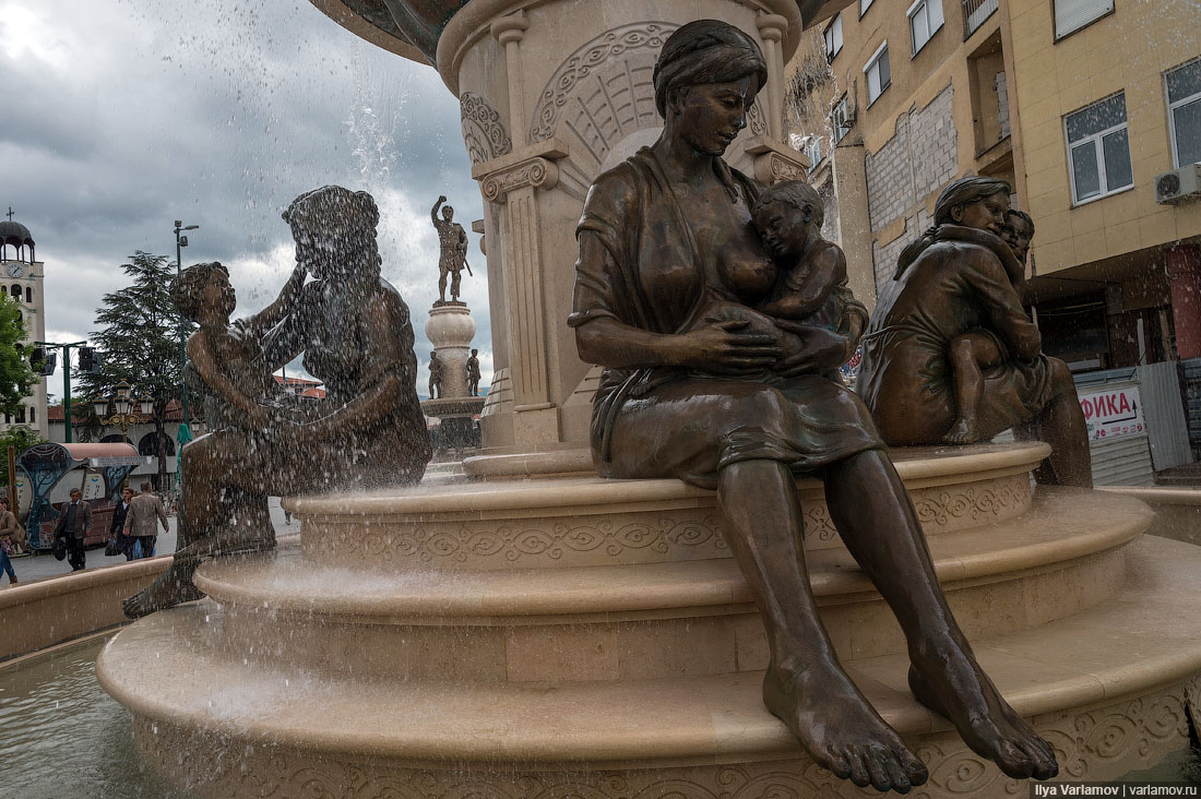 Скопье: город миллиона статуй