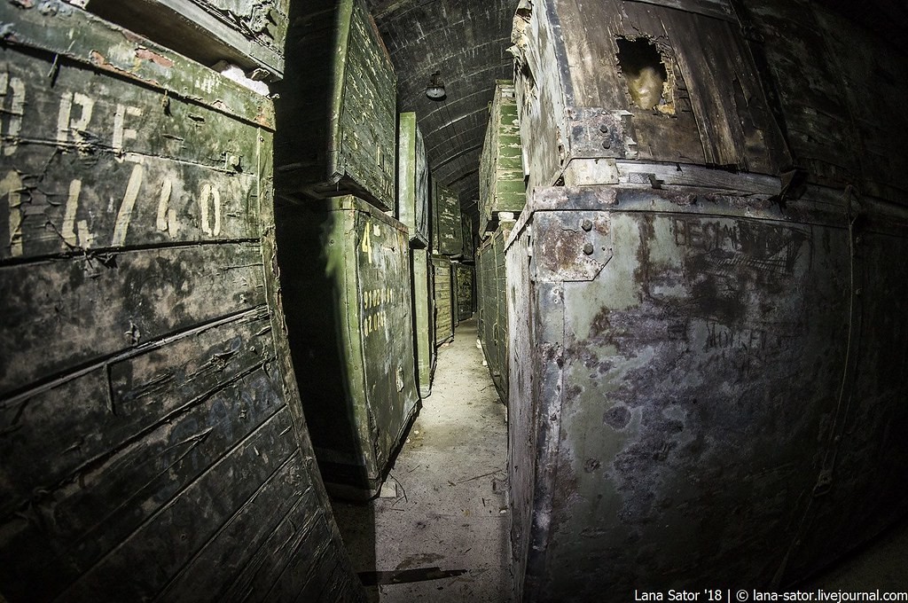 Дело пахнет керосином: заброшенные подземные авиабазы Восточной Европы (эпические фото)