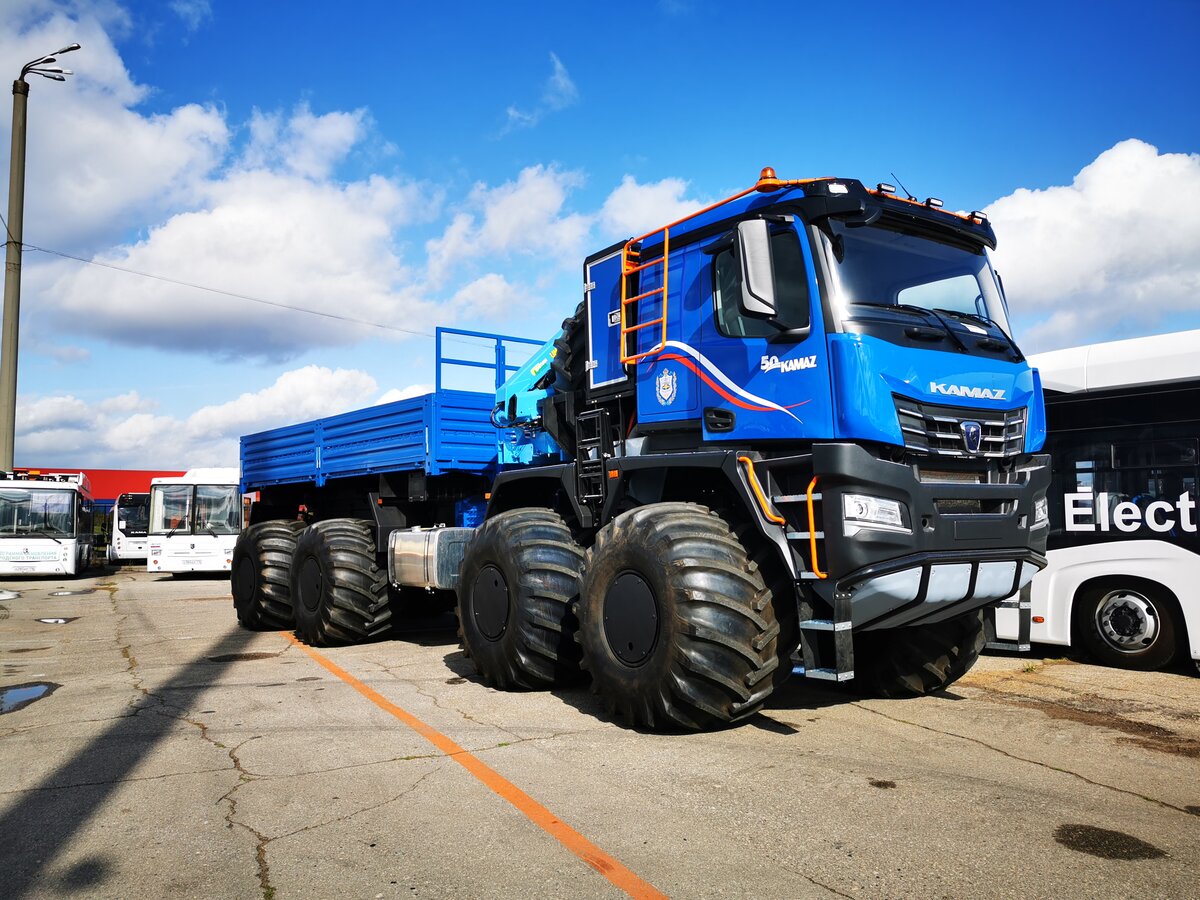 Арктический вездеход КамАЗ «Арктика» 8х8 — второй грузовик из семейства арктических вездеходов