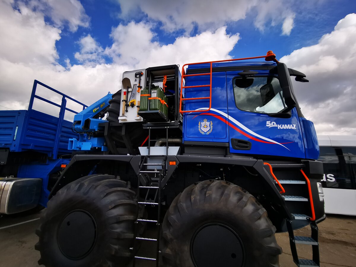Арктический вездеход КамАЗ «Арктика» 8х8 — второй грузовик из семейства арктических вездеходов