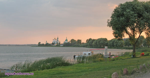 Купола Спасо-Яковлевского монастыря, Ростов Великий