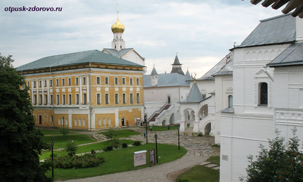 Самуилов комплекс и Красная палата Ростовского Кремля