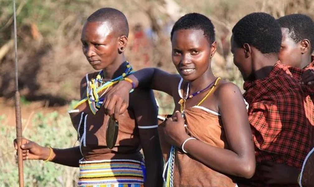 В Африке обнаружили племя туземцев, говорящих на русском языке XIX века