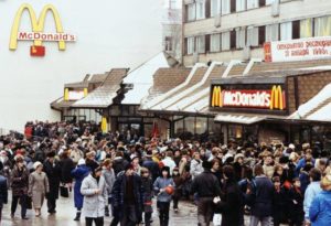 Россия Ельцина...Что мы потеряли и как жили в 90-е  годы (фото)