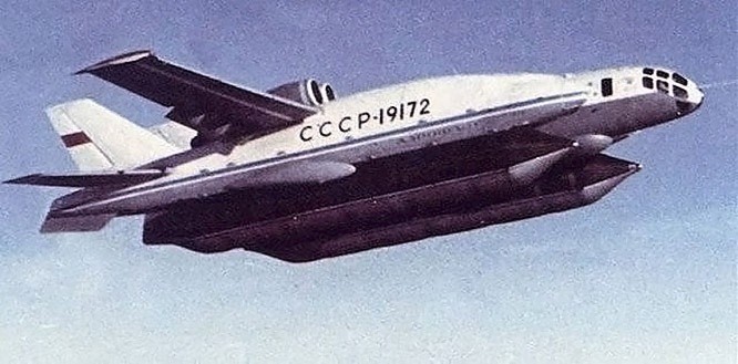 Первый экраноплан самолёт-амфибия ВВА-14.