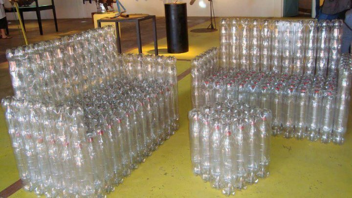 20 замечательных поделок из пластиковых бутылок, которые пригодятся в доме