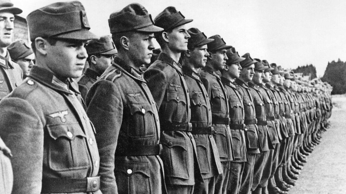Хорватский легион в 1942 году. Getty Images