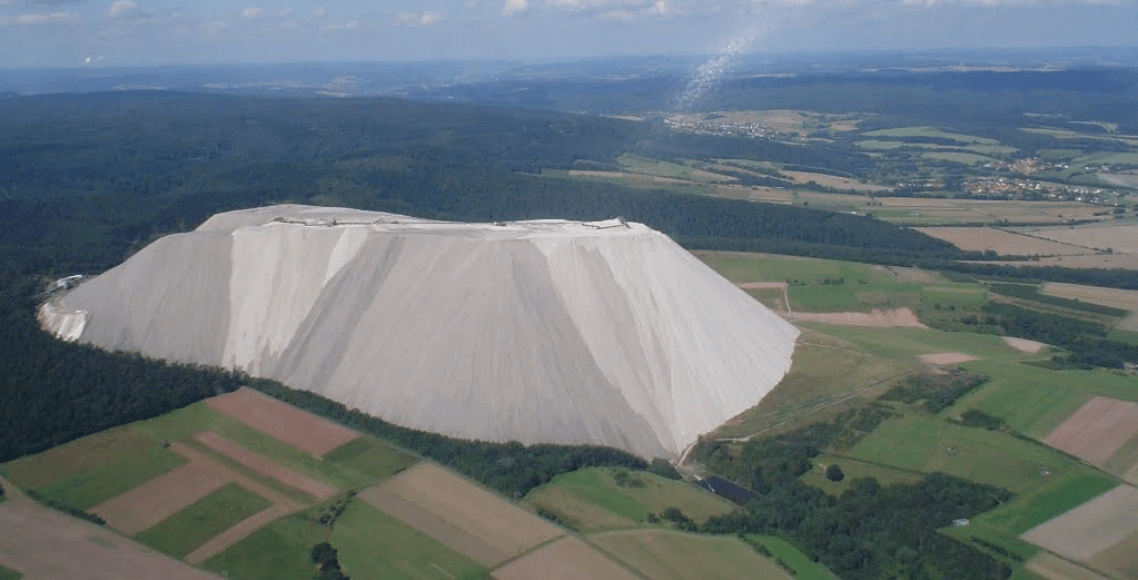 Самая большая в мире гора поваренной соли
