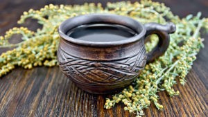 Полынь: полезные свойства и применение, как принимать. Чай из полыни