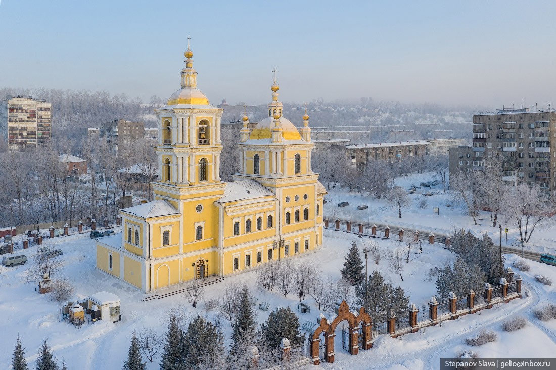 Новокузнецк, зима, спасо-Преображенский кафедральный собор