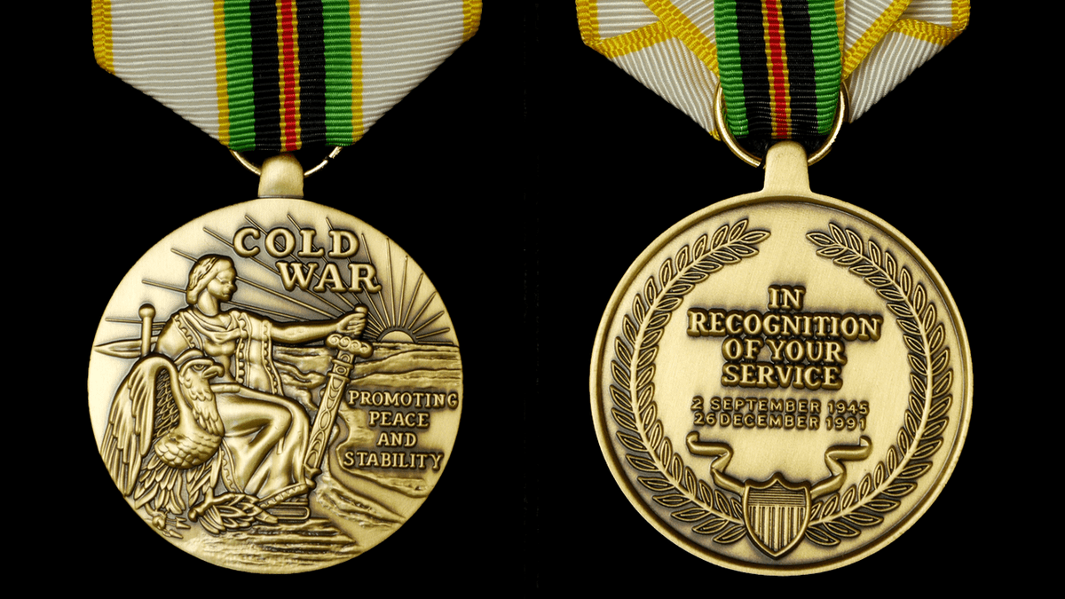 Американская медаль за победу в Холодной войне над СССР