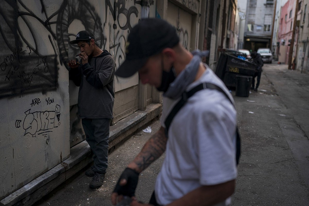 Прогулка по наркоманским улицам Лос-Анджелеса (фотоподборка)