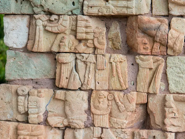 Тайны майя: как советский ученый расшифровал язык древней цивилизации