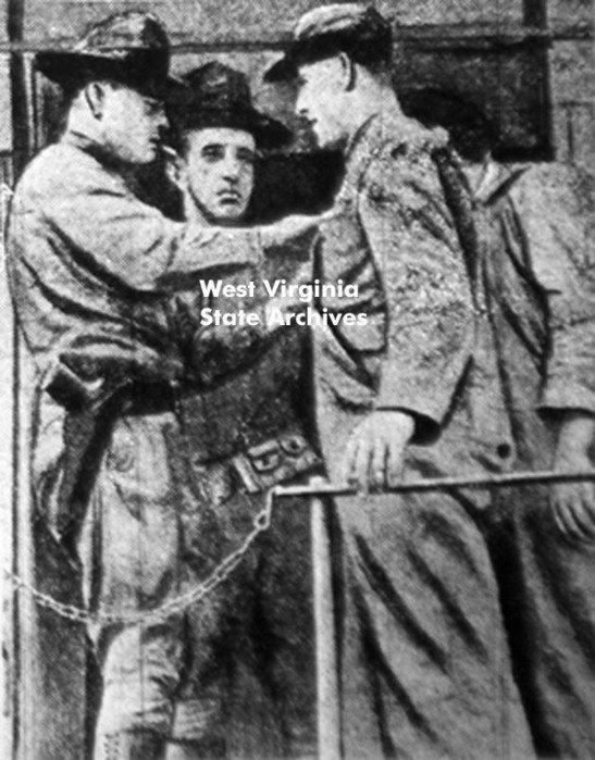 Битва у горы Блэр. США, Восстание шахтеров, Западная Виргиния, 1921, Длиннопост